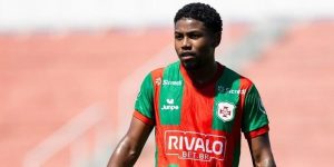 Gabriel Falcão lidera número de jogos e destaca fase na Portuguesa Santista