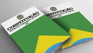 Por uma nova Constituição