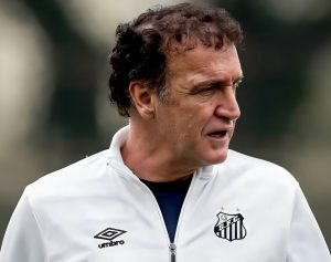 Santos anuncia Cuca como novo técnico até o fim da temporada