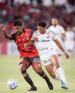 Santos perde para o Deportivo Cuenca com ‘gol olímpico’ na estreia na Copa Sul-Americana