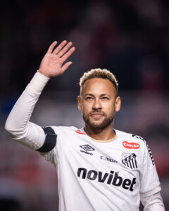 Neymar deve ficar de fora do confronto entre Santos e Palmeiras