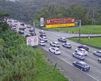 Após fim de semana de sol, rodovias têm quase 30 km de congestionamentos