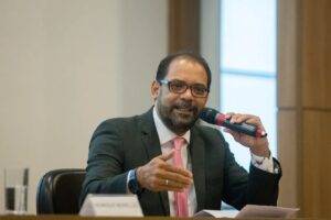Investimento público cresce em ano eleitoral, aponta estudo inédito