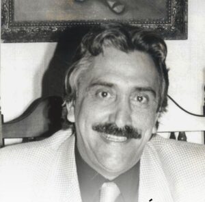 Ex-prefeito de Praia Grande morre na véspera do aniversário 