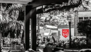 Lançamento de livros e minidocumentário celebra arte, memória e cotidiano popular em Santos