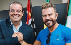 Relação política entre prefeito de Bertioga e antecessor azedou