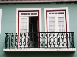 Janelas, portas e ditados
