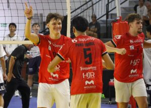 Equipe de Praia Grande é campeã brasileira de vôlei sub-19