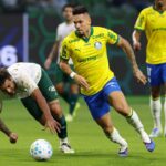 Jogo agitado marca vitória do Palmeiras sobre a Chapecoense