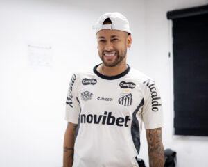 Neymar ganha mais de 1 milhão de seguidores no Instagram após convocação para a Copa do Mundo