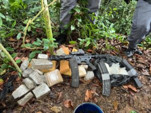 PM apreende três fuzis na Baixada Santista em maio