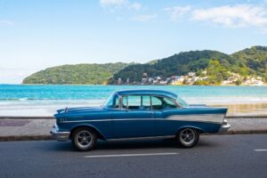 São Vicente recebe encontro de carros antigos