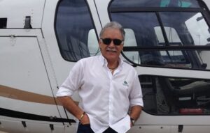 Piloto morto em assalto em SP será velado em Santos