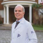 José Bento de Souza: “A menopausa começa no cérebro”