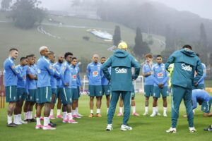 Ancelotti monta titulares da seleção brasileira com novidades na defesa e quatro atacantes