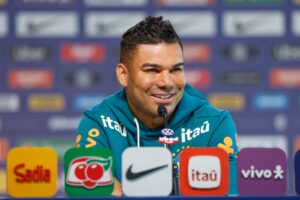 ‘Neymar precisa pensar primeiro na saúde, depois em protagonismo’, diz Casemiro