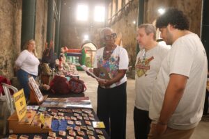 Feira Feito em Santos movimenta economia criativa neste domingo
