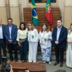 Além da festa: Santos recebe representantes do governo português