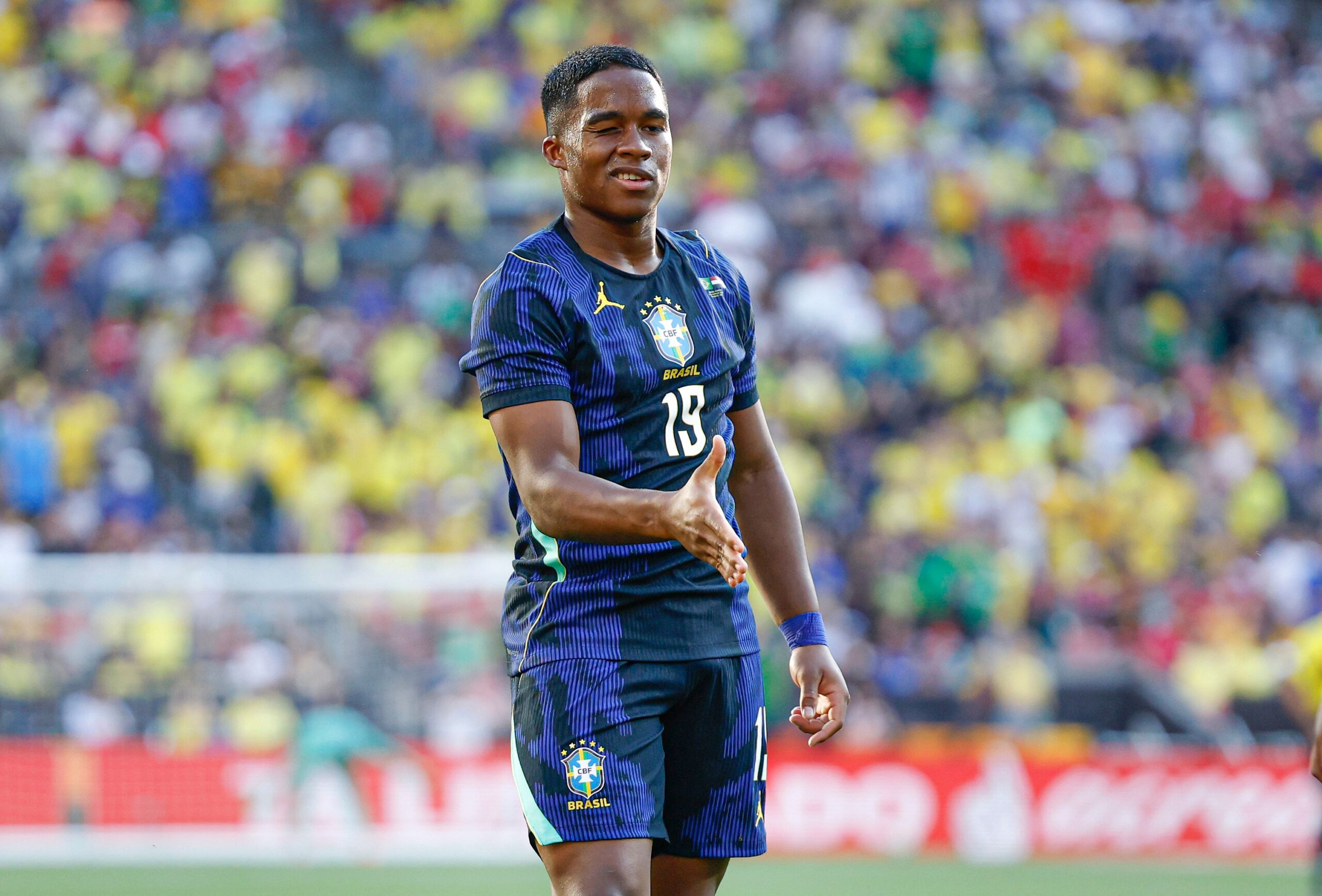 Herói da vitória, Endrick destaca orgulho de vestir a camisa da Seleção