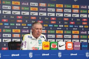 Ancelotti anuncia mudanças na escalação para amistoso de sábado