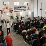 Mutirão do emprego 50+ tem alta adesão em Santos
