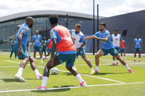 Com Neymar relacionado, Brasil enfrenta a Escócia nesta quarta