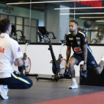 Ancelotti atualiza situação de Neymar e aguarda resultado de ressonância