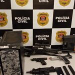 Homem é alvo de mandados por instalar celular em banheiro feminino de prédio comercial em Santos