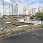 Ciclista morre após colisão com micro-ônibus em Santos