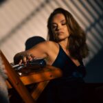 Show “Entre Nós” promove diálogo sobre saúde emocional e relações tóxicas no Sesc Santos