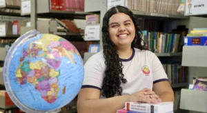 Baixada tem 1.248 alunos em seleção para intercâmbio