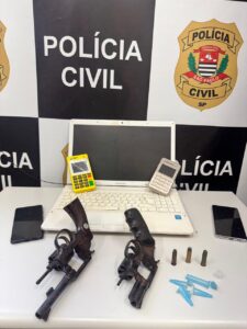 Polícia Civil apreende armas e captura suspeito em Santos