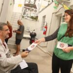 Agentes reforçam prevenção à dengue em policlínica de Santos