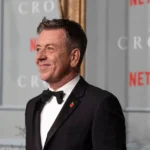 Criador de ‘The Crown’ prepara série sobre nazistas na América do Sul