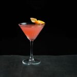 Cosmo Day reúne releituras autorais do Cosmopolitan e bartender convidada em Santos