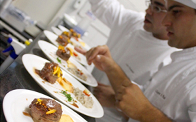 Culinária caiçara é tema de concurso gastronômico da Unimonte | Jornal da Orla