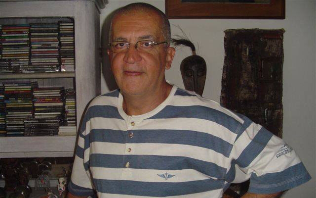 Diretor teatral morre em Santos | Jornal da Orla