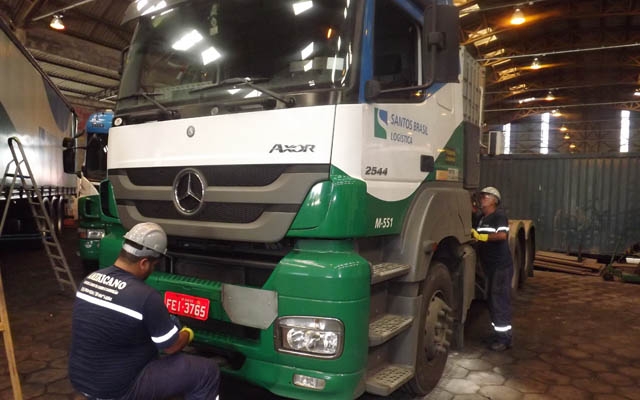 Santos Brasil amplia modelo de lavagem a seco de caminhões | Jornal da Orla