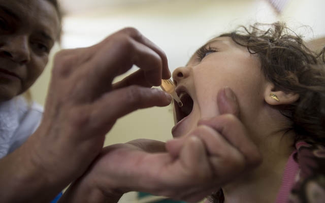 Vacinação contra pólio e sarampo prossegue até sexta-feira | Jornal da Orla