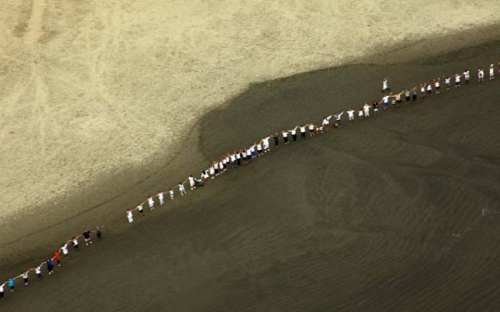 Onda da Paz deve reunir 7 mil pessoas nas praias de Santos