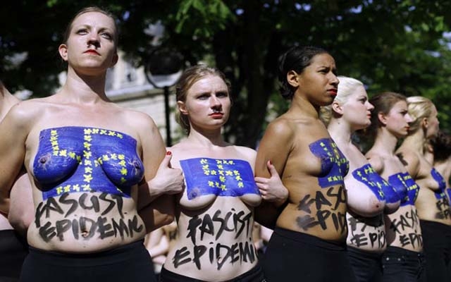 Ativistas fazem ato contra partido em Paris | Jornal da Orla