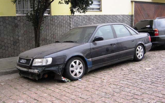 Proprietários de veículos abandonados serão multados em até R$ 1 mil | Jornal da Orla