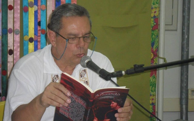 Obra de Cubatense aborda sagas místicas | Jornal da Orla