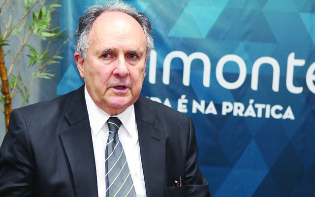 Pior que a crise é a decadência, diz Cristovam Buarque