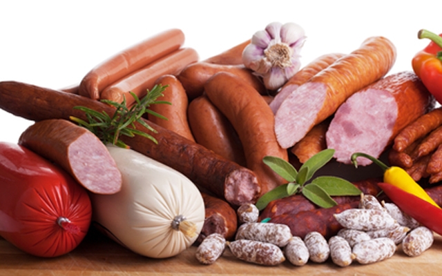 Os riscos do consumo de carnes processadas