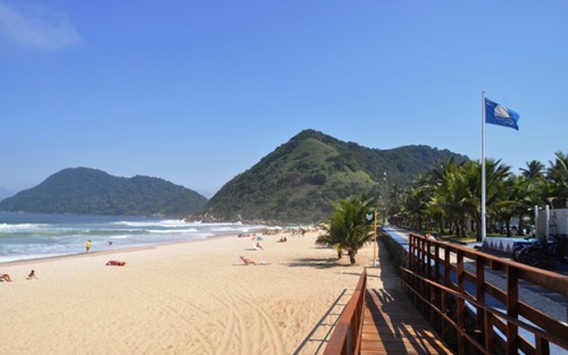 Praia do Tombo garante a Bandeira Azul pelo 6º ano consecutivo