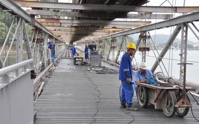 Secretário diz que reforma da Ponte Pênsil está 98chr37 pronta | Jornal da Orla