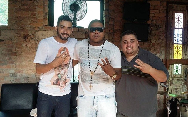 Trio de Ferro grava o DVD neste domingo