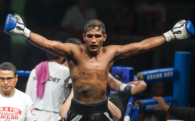 Pesagem oficial do boxeador Yamaguchi Falcão será no Litoral Plaza