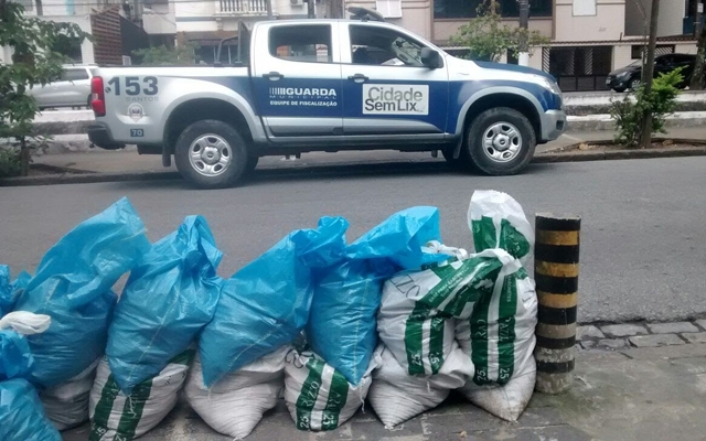 Cidade sem lixo aplicou 87 multas desde junho de 2014